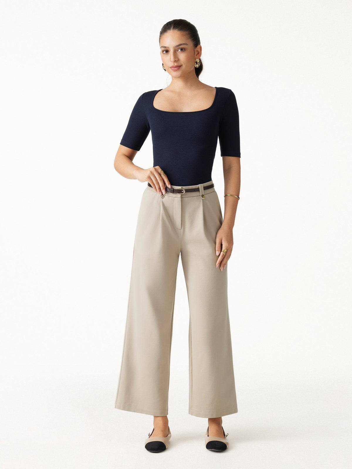 Ponte Low-Rise Straight Leg Ankled Pants with Pockets